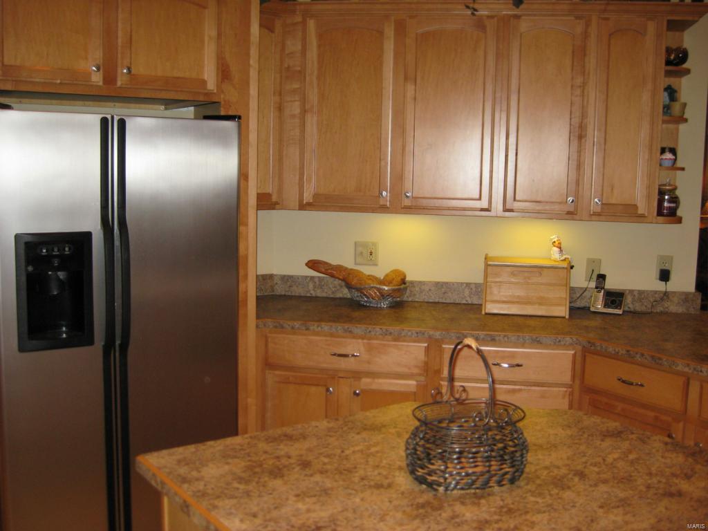 2951 Adie Road St. Ann, MO 63074 - Photo 4 of 40 Gallery Image 4
