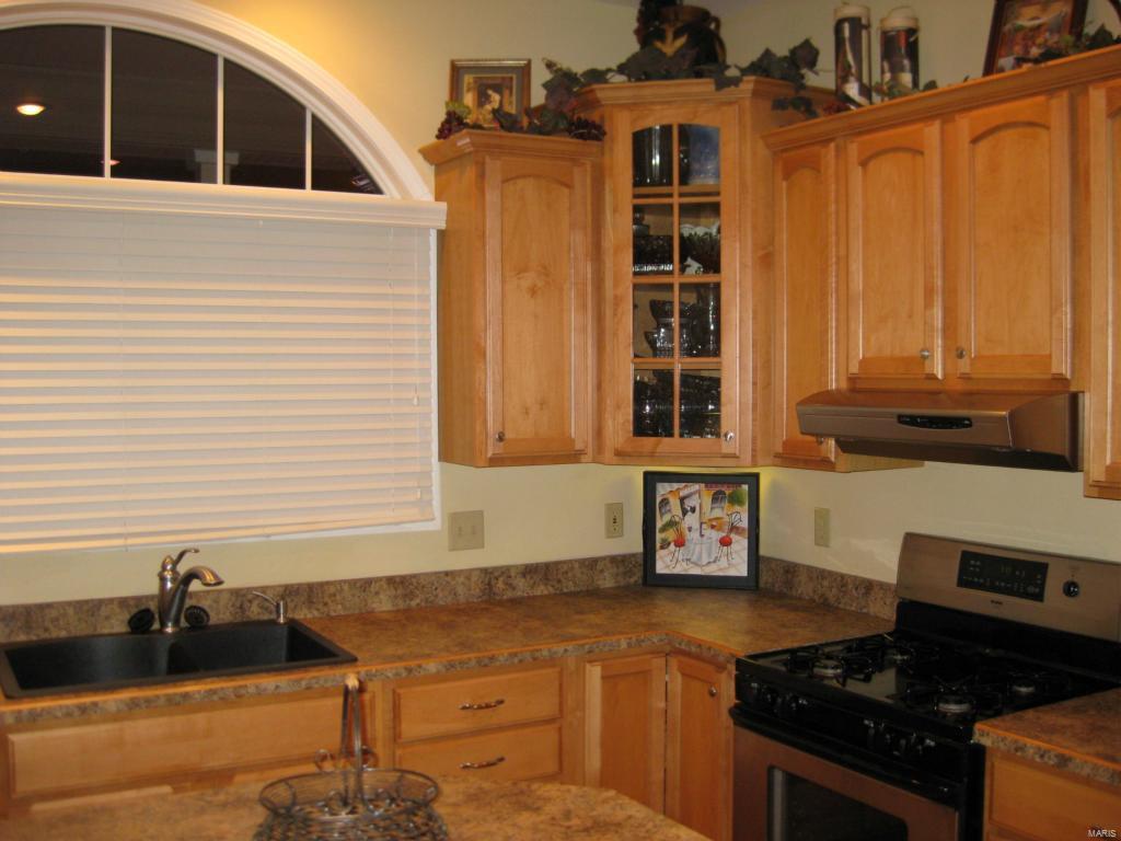 2951 Adie Road St. Ann, MO 63074 - Photo 5 of 40 Gallery Image 5