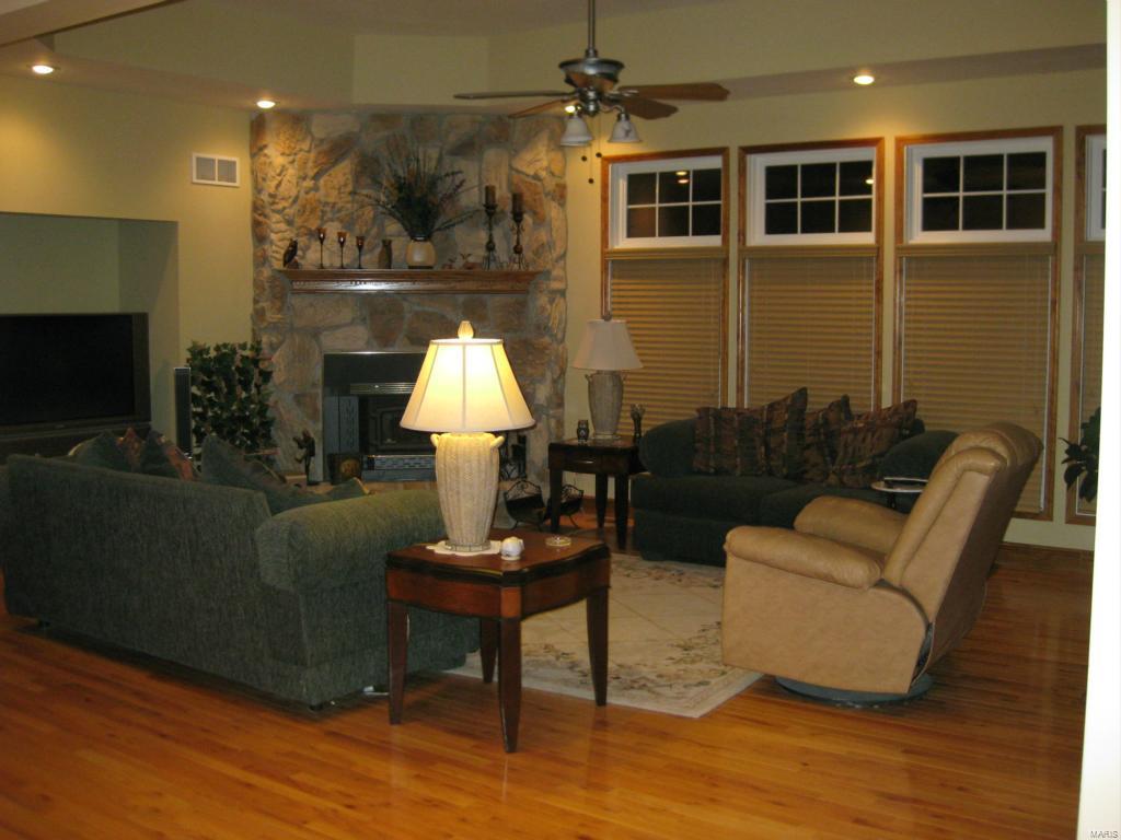 2951 Adie Road St. Ann, MO 63074 - Photo 9 of 40 Gallery Image 9