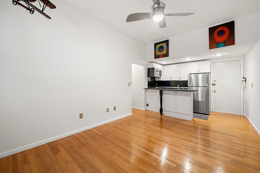 38-40 St Botolph Street, Unit 5 Boston, MA 02116 - Photo 6 of 13