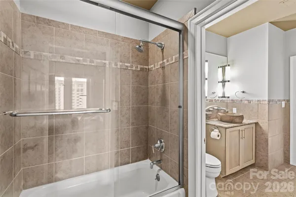 $549,900 | 127 North Tryon Street, Unit 410, Charlotte, NC 28246