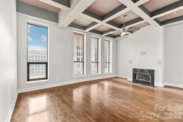 $549,900 | 127 North Tryon Street, Unit 410, Charlotte, NC 28246
