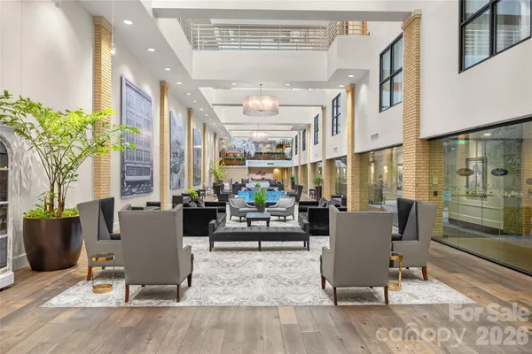 $549,900 | 127 North Tryon Street, Unit 410, Charlotte, NC 28246