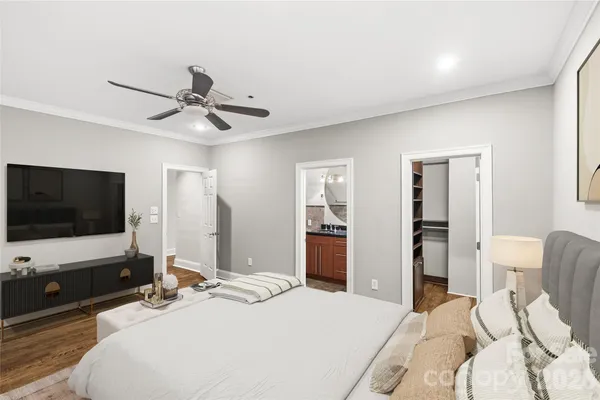 $549,900 | 127 North Tryon Street, Unit 410, Charlotte, NC 28246