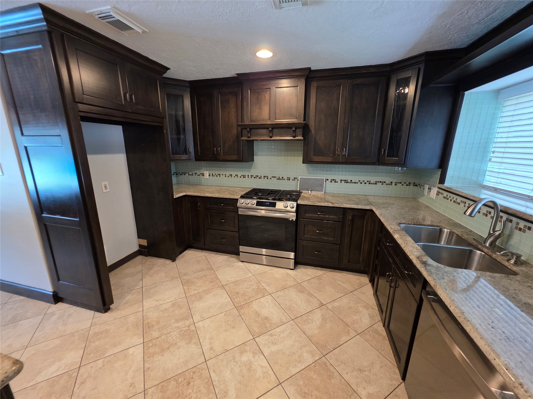 16806 Sandypine Circle Spring, TX 77379 - Photo 16 of 21