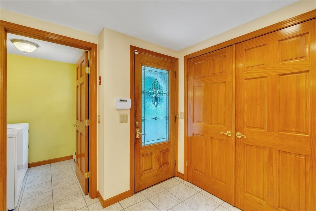 89 Burbank Road Longmeadow, MA 01106 - Photo 24 of 42 Gallery Image 24