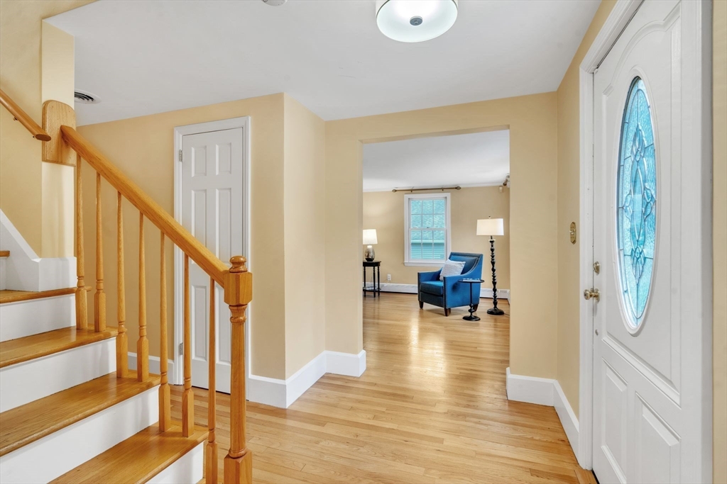 89 Burbank Road Longmeadow, MA 01106 - Photo 7 of 42 Gallery Image 7