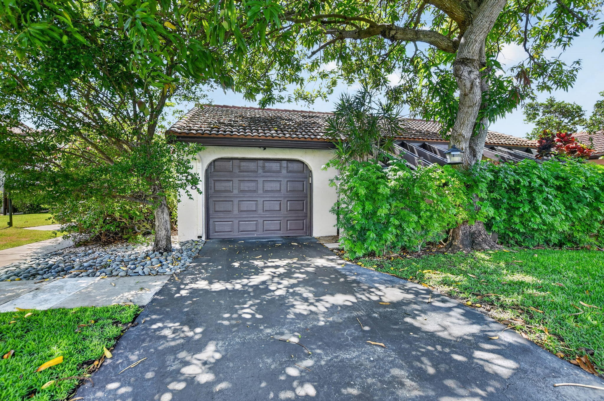 8208 Casa Del Lago, Unit 23B Boca Raton, FL 33433 - Photo 7 of 75 4-web-or-mls-DSC_3776