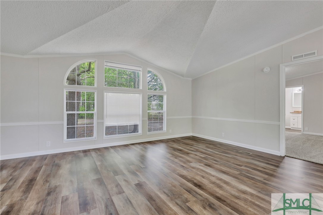 502 Red Bird Drive Springfield, GA 31329 - Photo 8 of 32