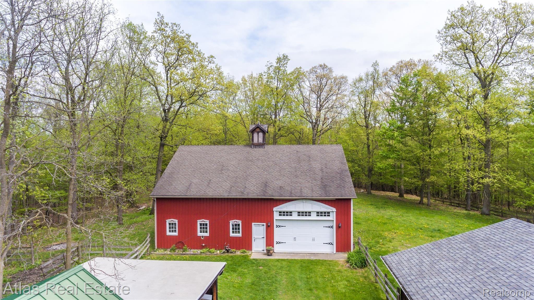 5323 Stimson Road Goodrich, MI 48438 - Photo 7 of 47 Aerial Exteriors12.jpg