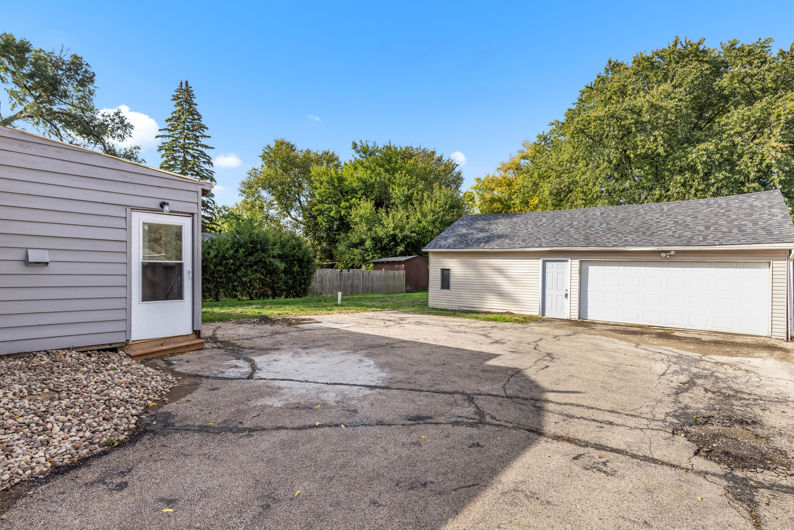 109 Raffel Road Woodstock, IL 60098 - Photo 18 of 22