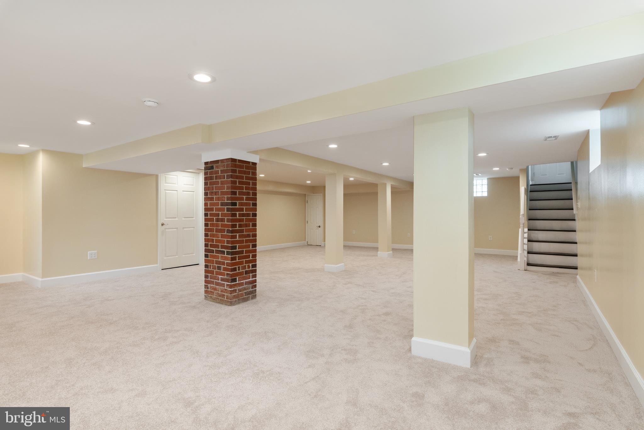 242 Dale Road Pasadena, MD 21122 - Photo 13 of 30 Gallery Image 13