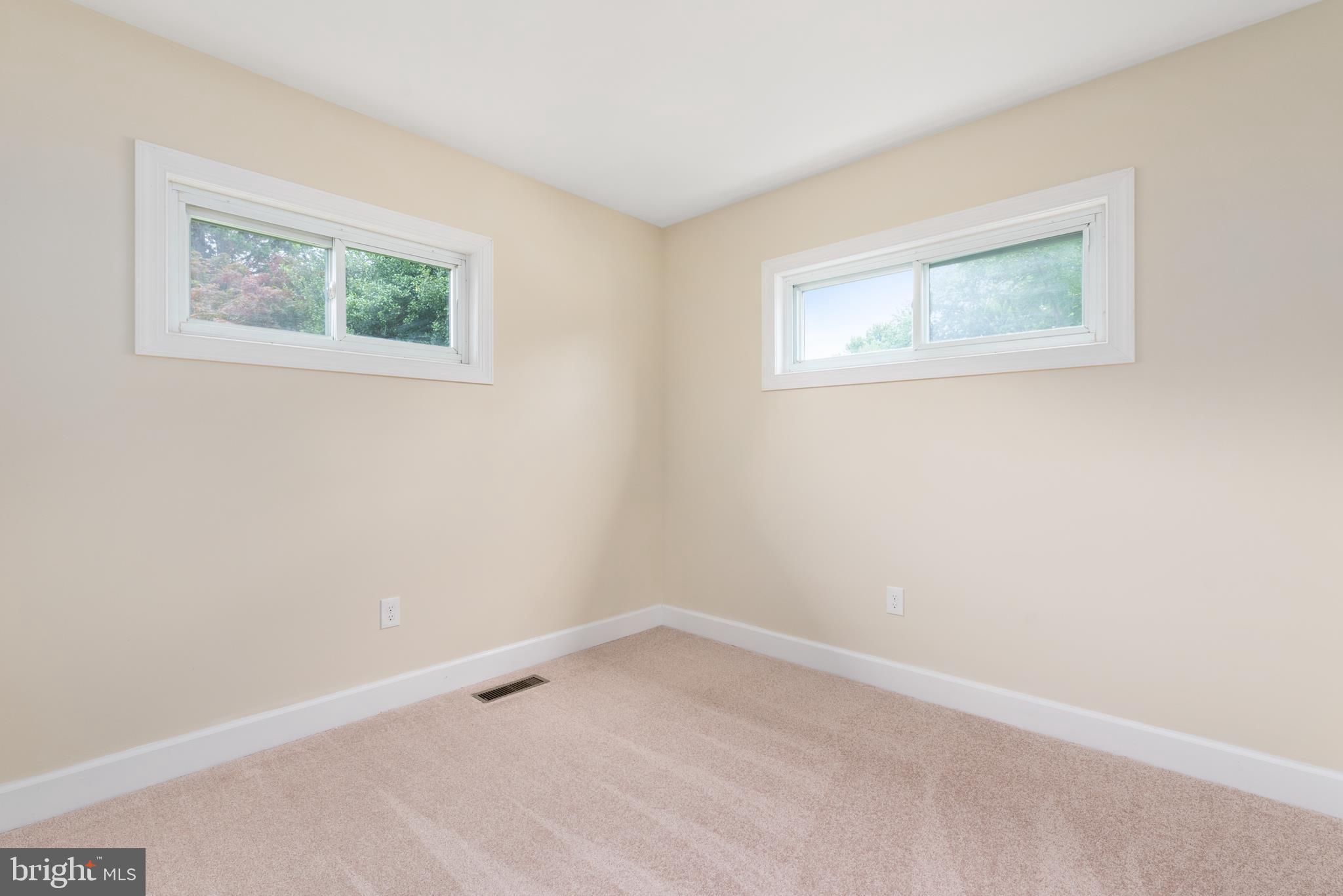 242 Dale Road Pasadena, MD 21122 - Photo 20 of 30 Gallery Image 20
