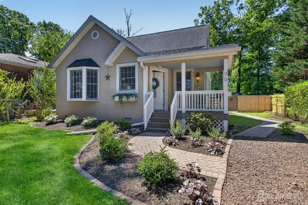 $579,999 | 70 Berkley Avenue, Colonia, NJ 07067