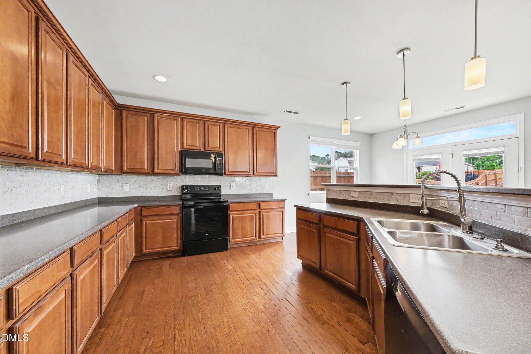 203 Rondelay Drive Durham, NC 27703 - Photo 12 of 28