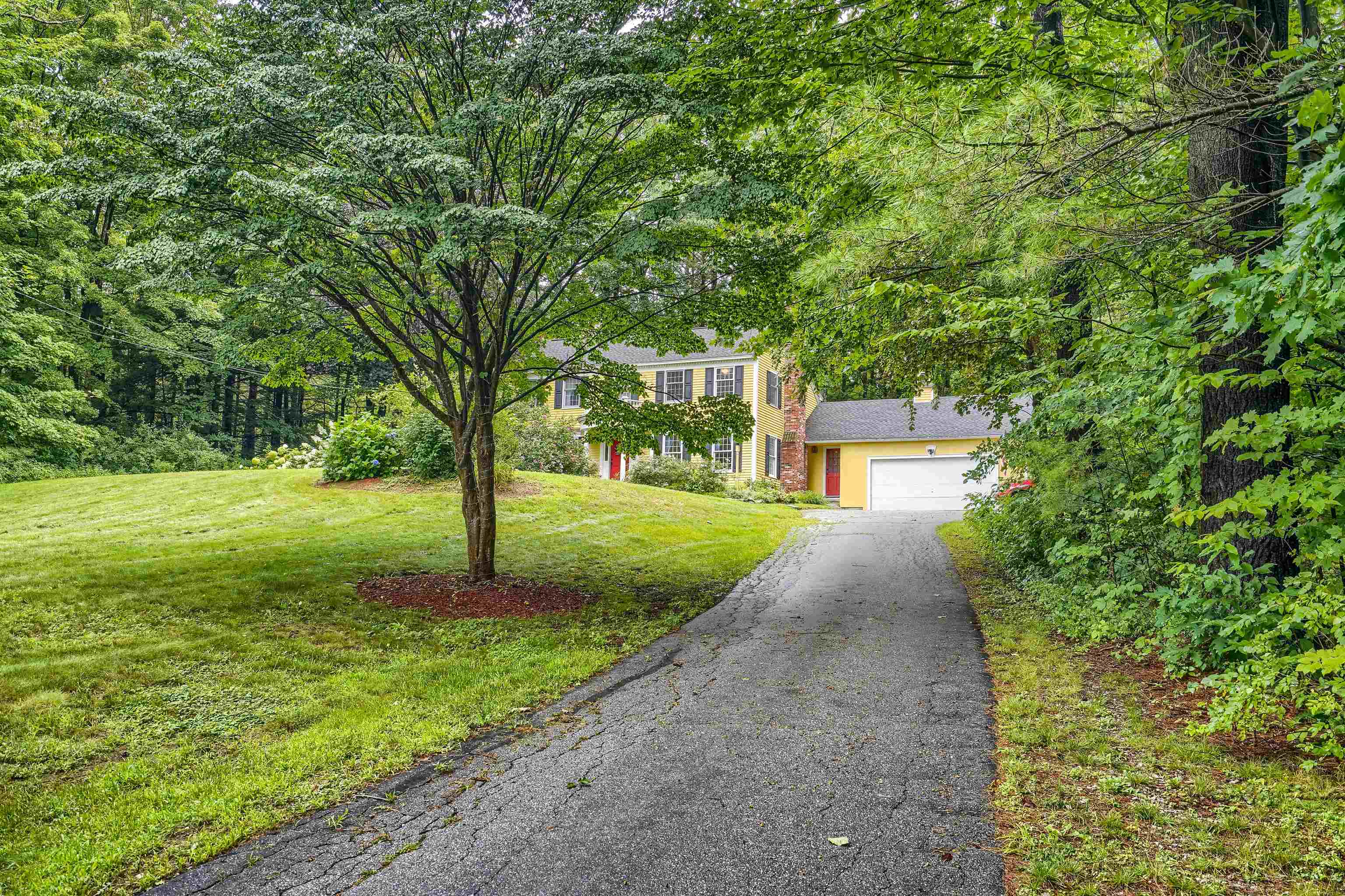13 Rangeway Road Mont Vernon, NH 03057 - Photo 33 of 38