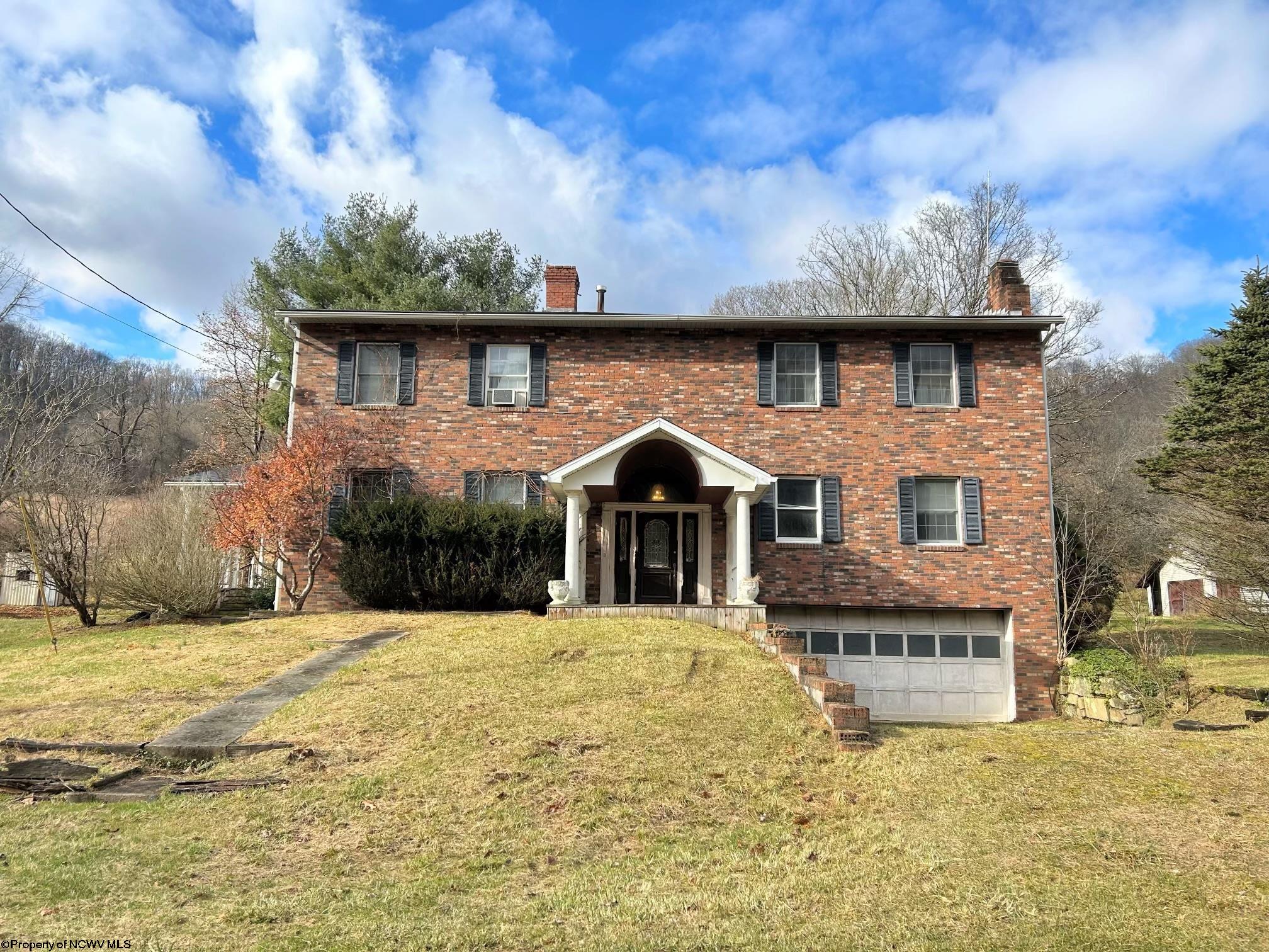 423 Mods Run Road Mannington, WV 26582 - Photo 1 of 31 Gallery Image 1