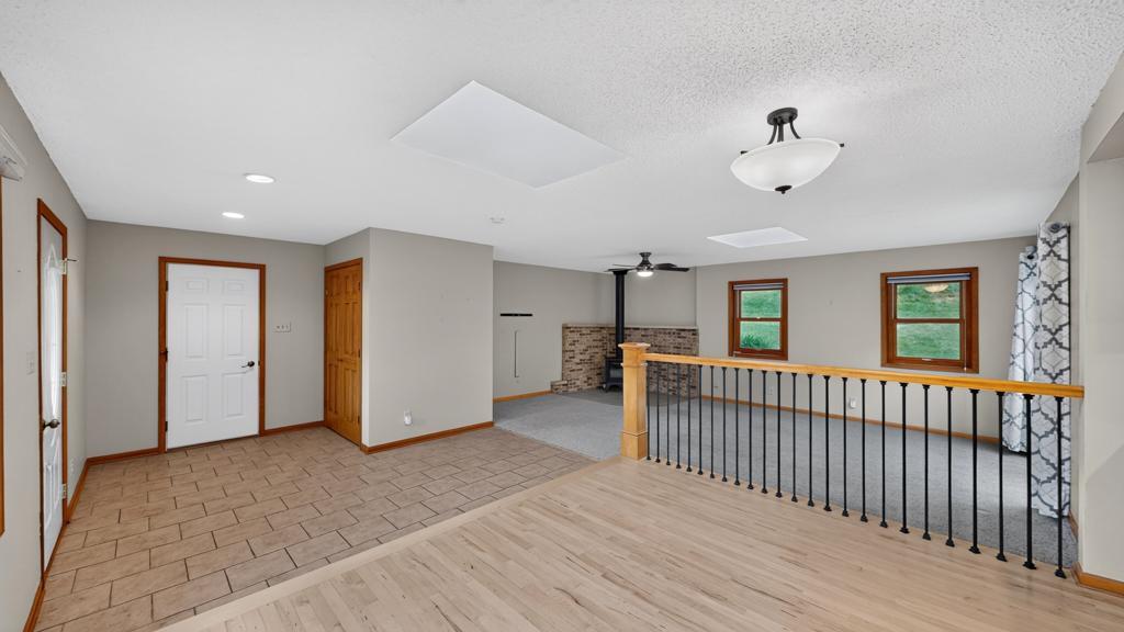 1613 Gilmore Valley Road Winona, MN 55987 - Photo 12 of 63