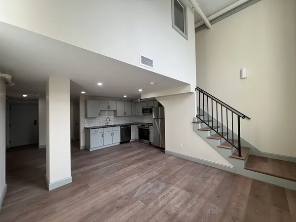 $2,295 | 160 Seabury Street, Unit 23, Fall River, MA 02720
