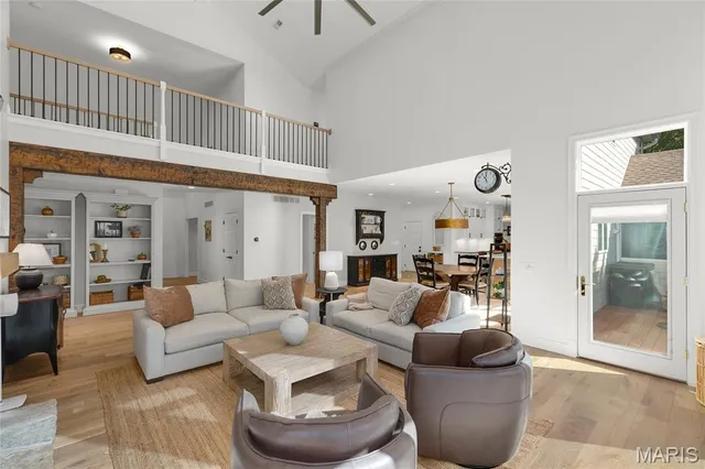 $1,194,000 | 1512 St James Pl Court, Wildwood, MO 63038