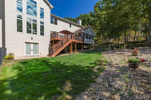 $1,194,000 | 1512 St James Pl Court, Wildwood, MO 63038