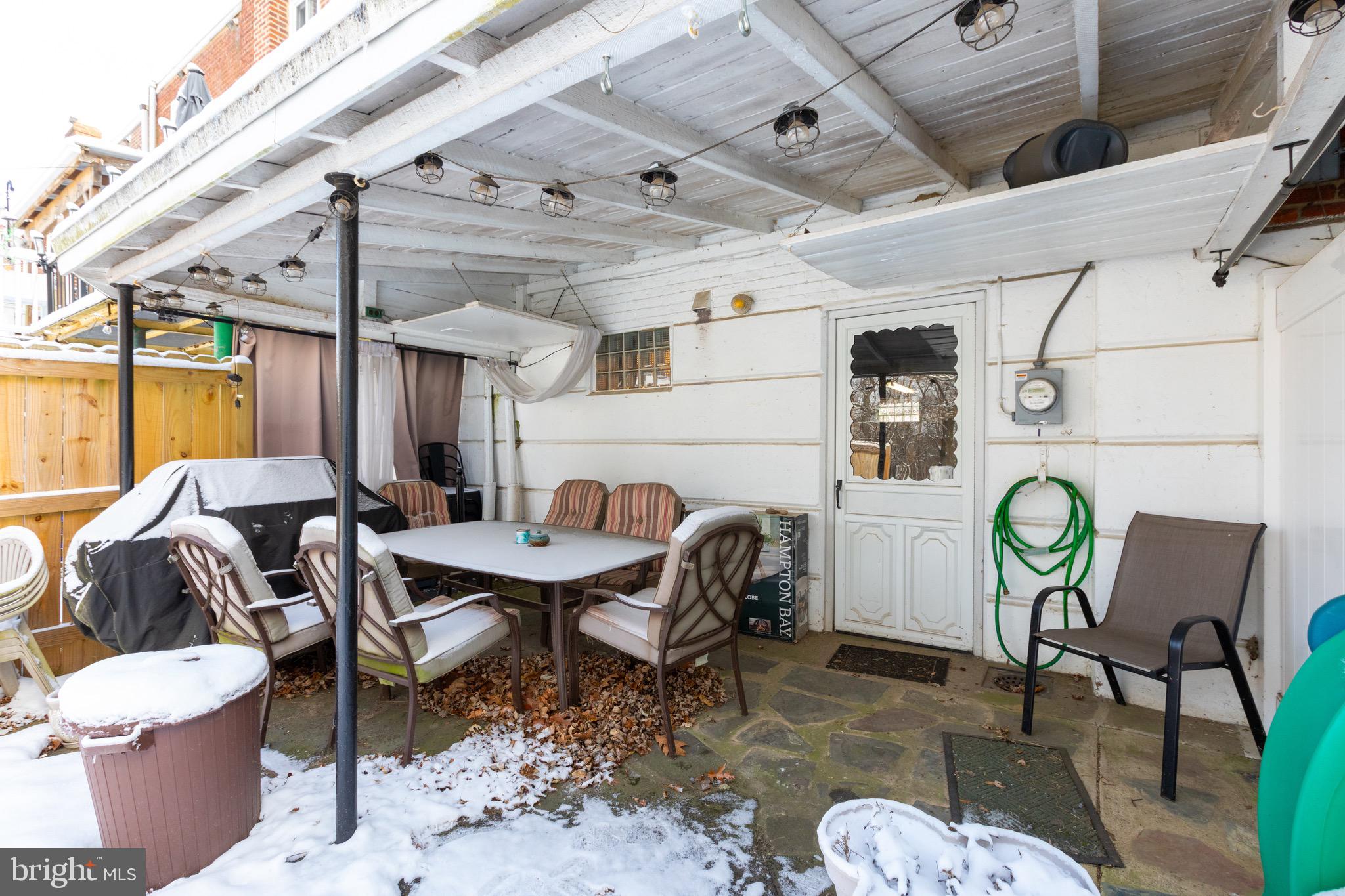 203 Overlook Road Philadelphia, PA 19128 - Photo 32 of 32 a dining room with furniture and window