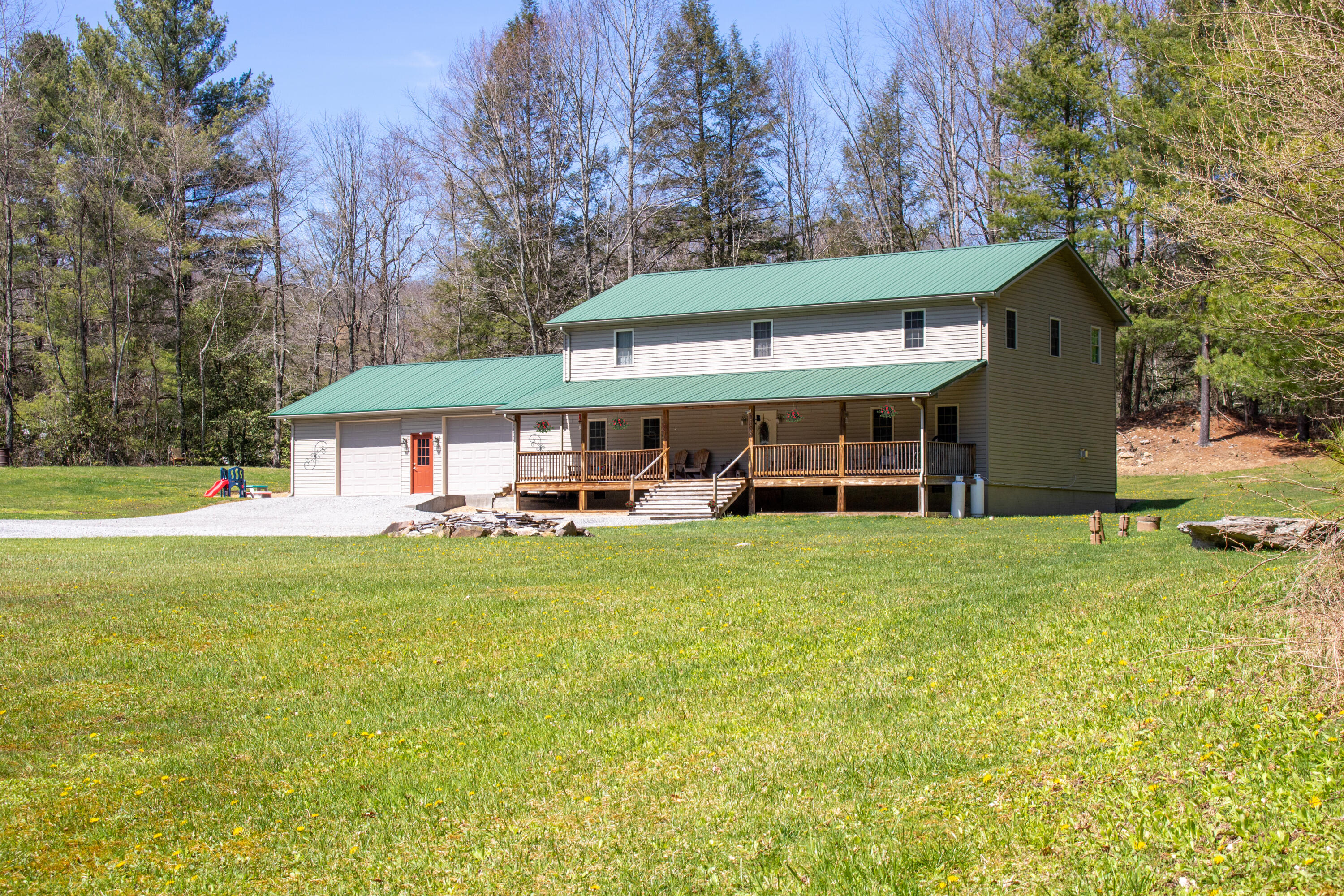 5990 Powell River Road Norton, VA 24273 - Photo 1 of 37 Main
