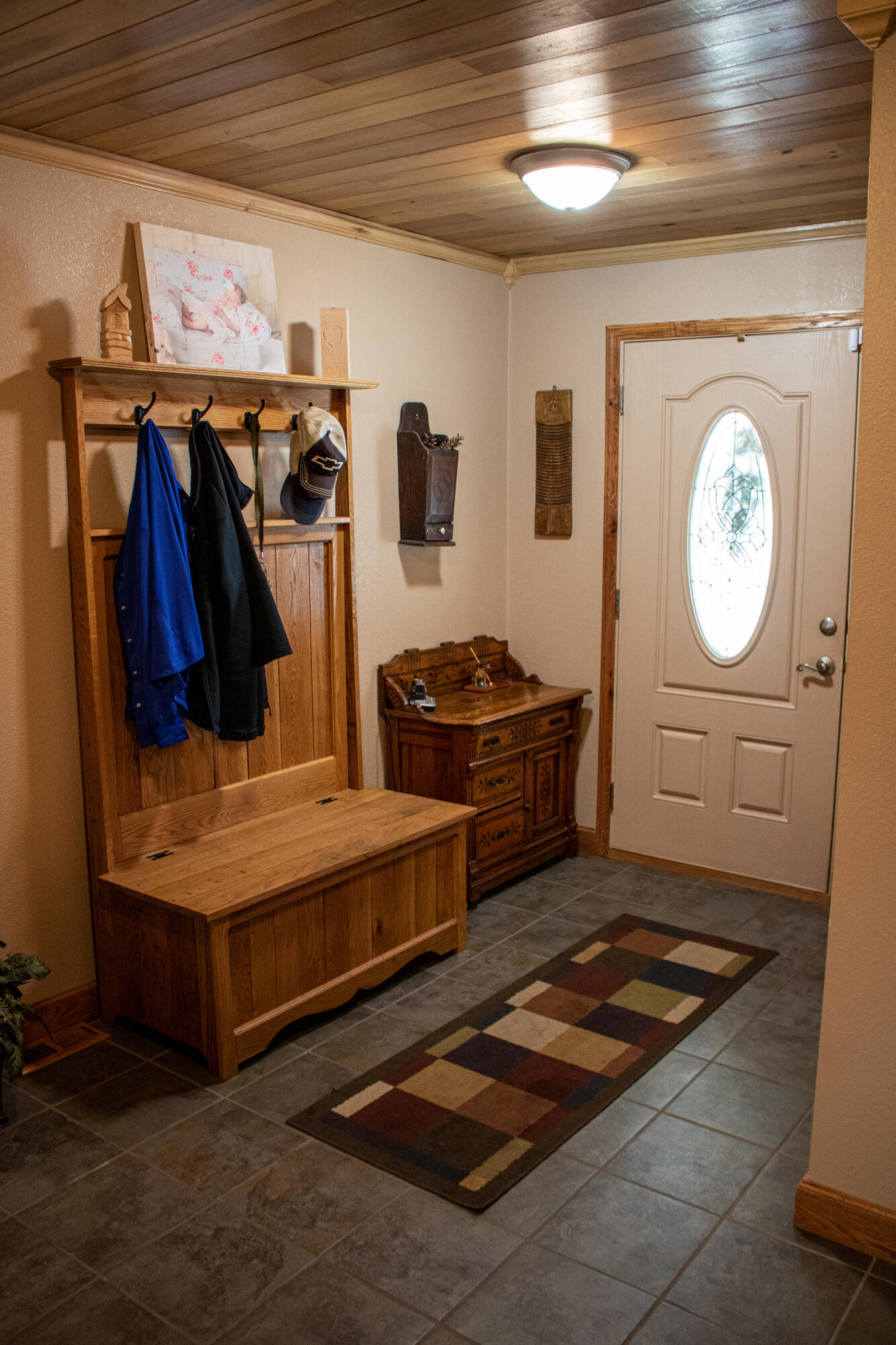 5990 Powell River Road Norton, VA 24273 - Photo 11 of 37 Foyer (1)
