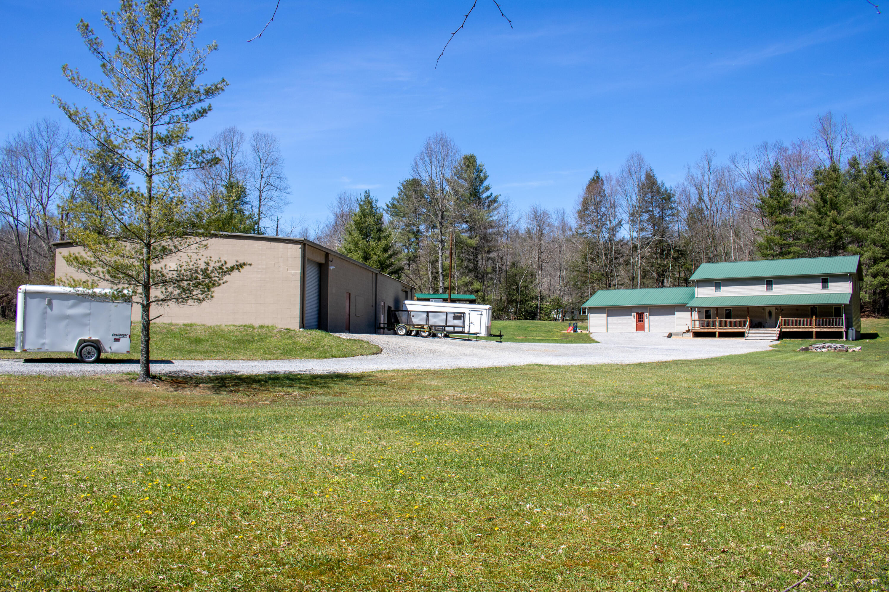 5990 Powell River Road Norton, VA 24273 - Photo 2 of 37 11 (2)