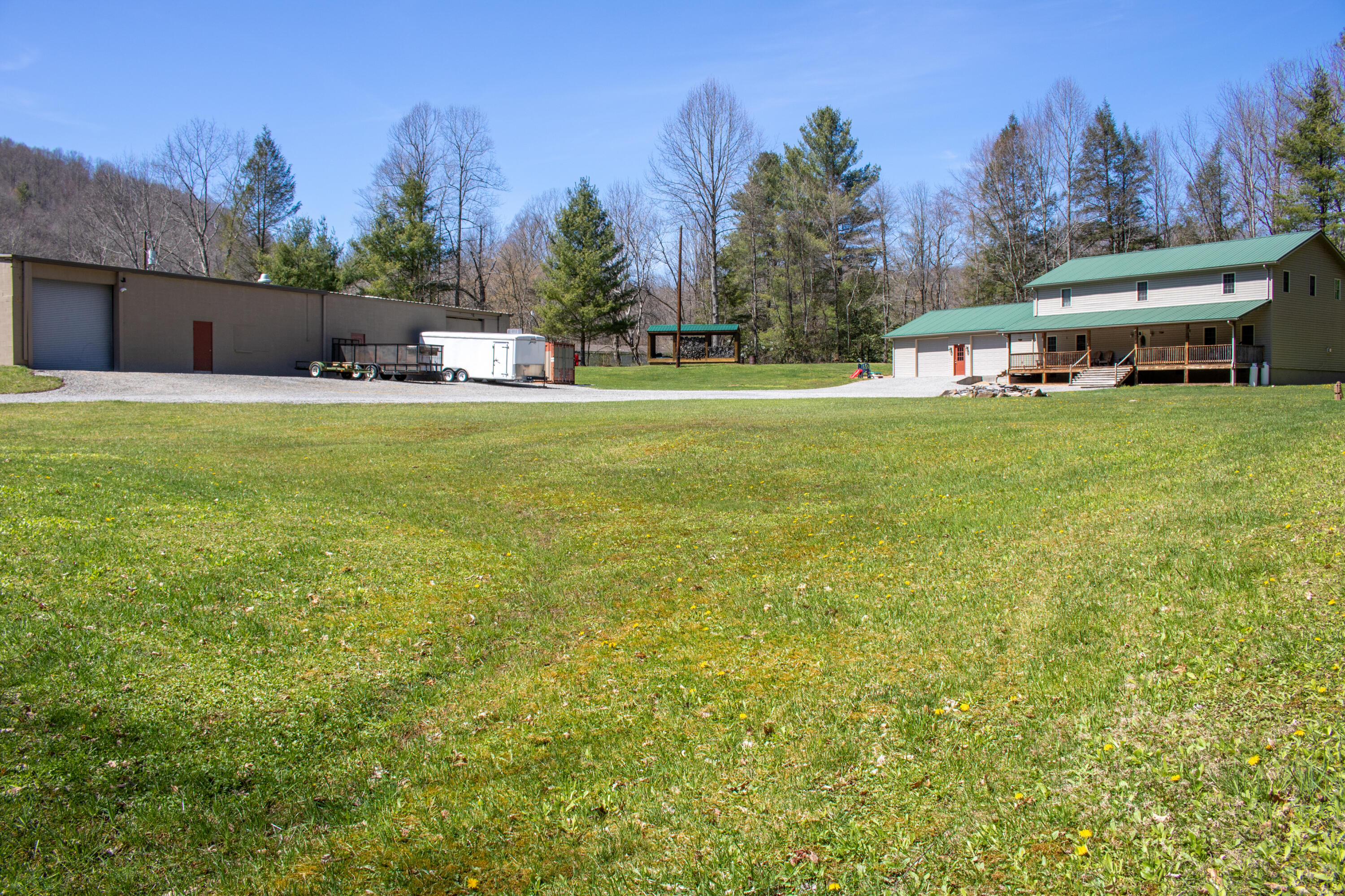 5990 Powell River Road Norton, VA 24273 - Photo 35 of 37 House - Workshop - Non Attached Garage E