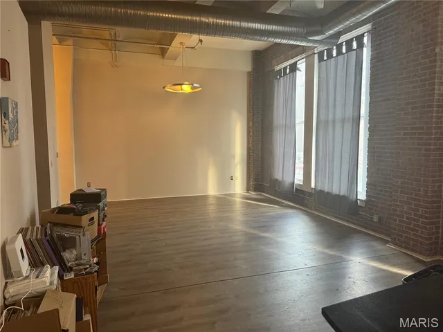 $115,000 | 1136 Washington Avenue, Unit 308, St. Louis, MO 63101