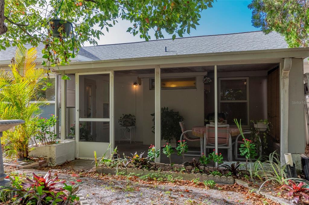 8303 Annwood Road Seminole, FL 33777 - Photo 17 of 30