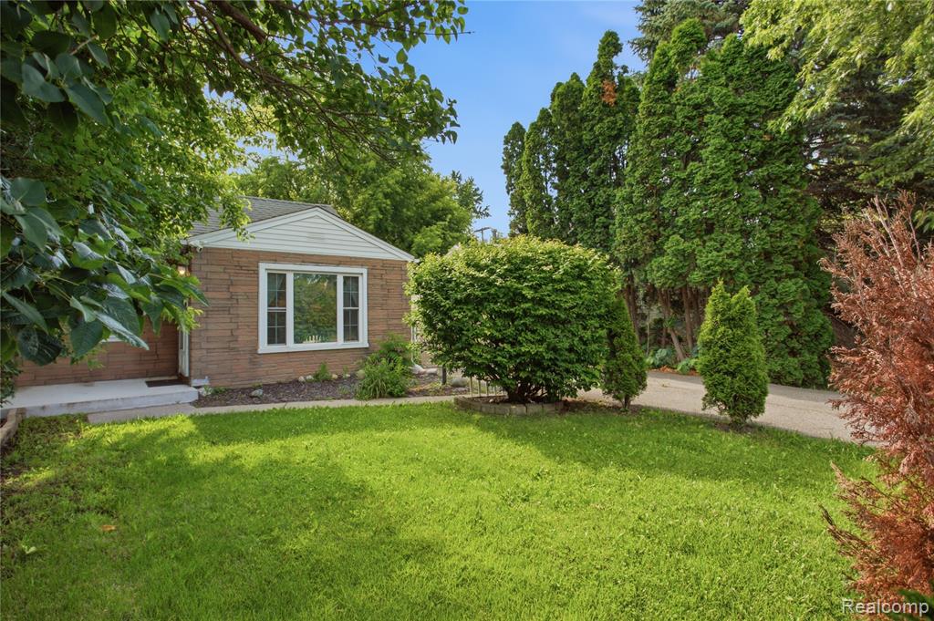 1660 Sheldon Road Canton, MI 48187 - Photo 20 of 37