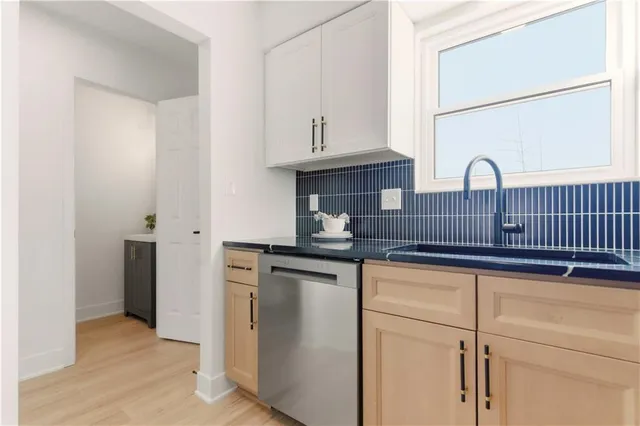 $264,000 | 8341 Antioch Road, Overland Park, KS 66212