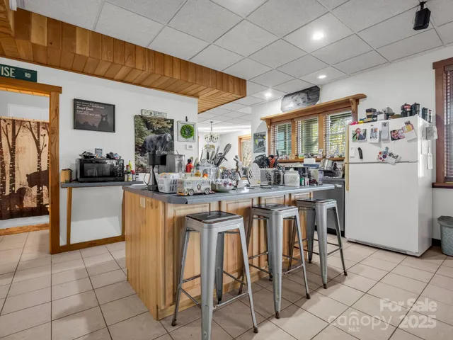 $998,000 | 261 Boland Drive, Lake Lure, NC 28746