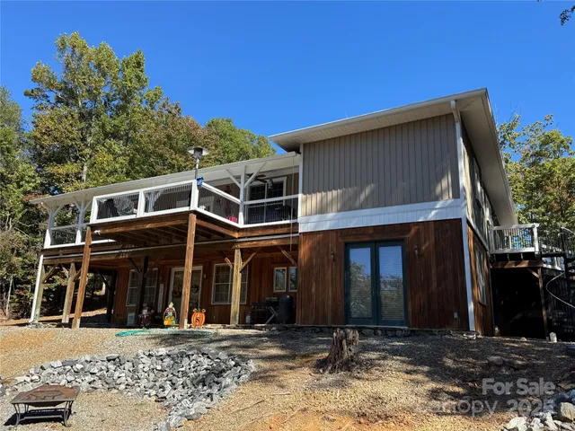 $998,000 | 261 Boland Drive, Lake Lure, NC 28746