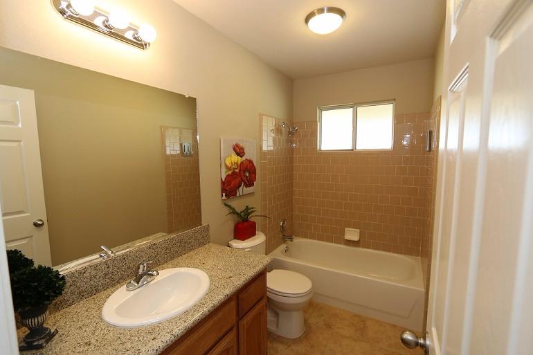 21597 Valley View Road Madera, CA 93638 - Photo 11 of 31