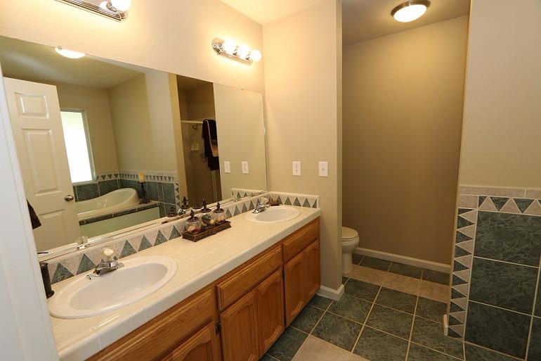 21597 Valley View Road Madera, CA 93638 - Photo 24 of 31