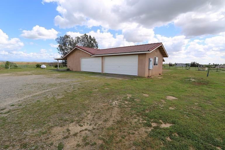 21597 Valley View Road Madera, CA 93638 - Photo 26 of 31