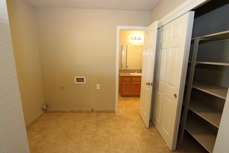 21597 Valley View Road Madera, CA 93638 - Photo 9 of 31