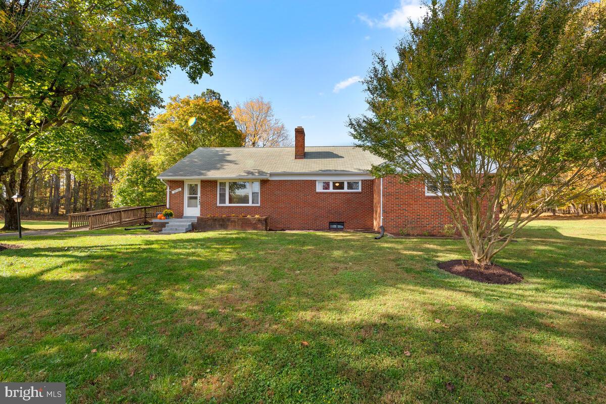 22330 Goshen School Road Laytonsville, MD 20882 - Photo 2 of 76