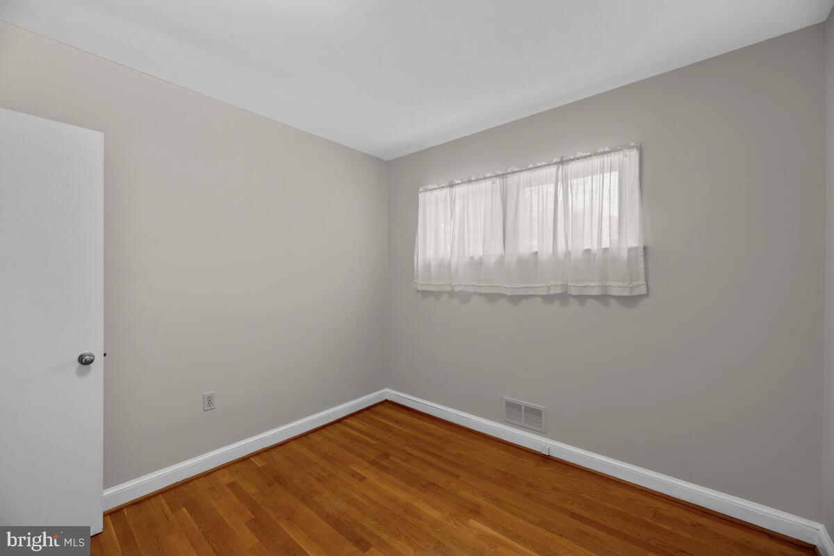 22330 Goshen School Road Laytonsville, MD 20882 - Photo 37 of 76