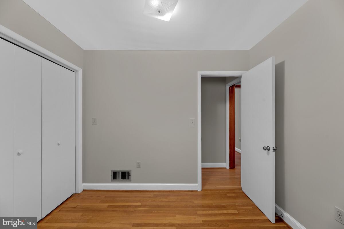 22330 Goshen School Road Laytonsville, MD 20882 - Photo 38 of 76