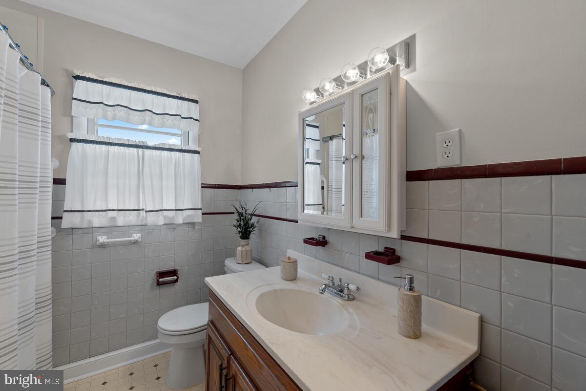 22330 Goshen School Road Laytonsville, MD 20882 - Photo 43 of 76