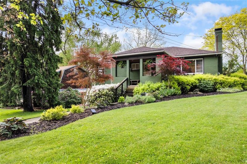 809 West Sutter Road Glenshaw, PA 15116 - Photo 3 of 41 Gallery Image 3