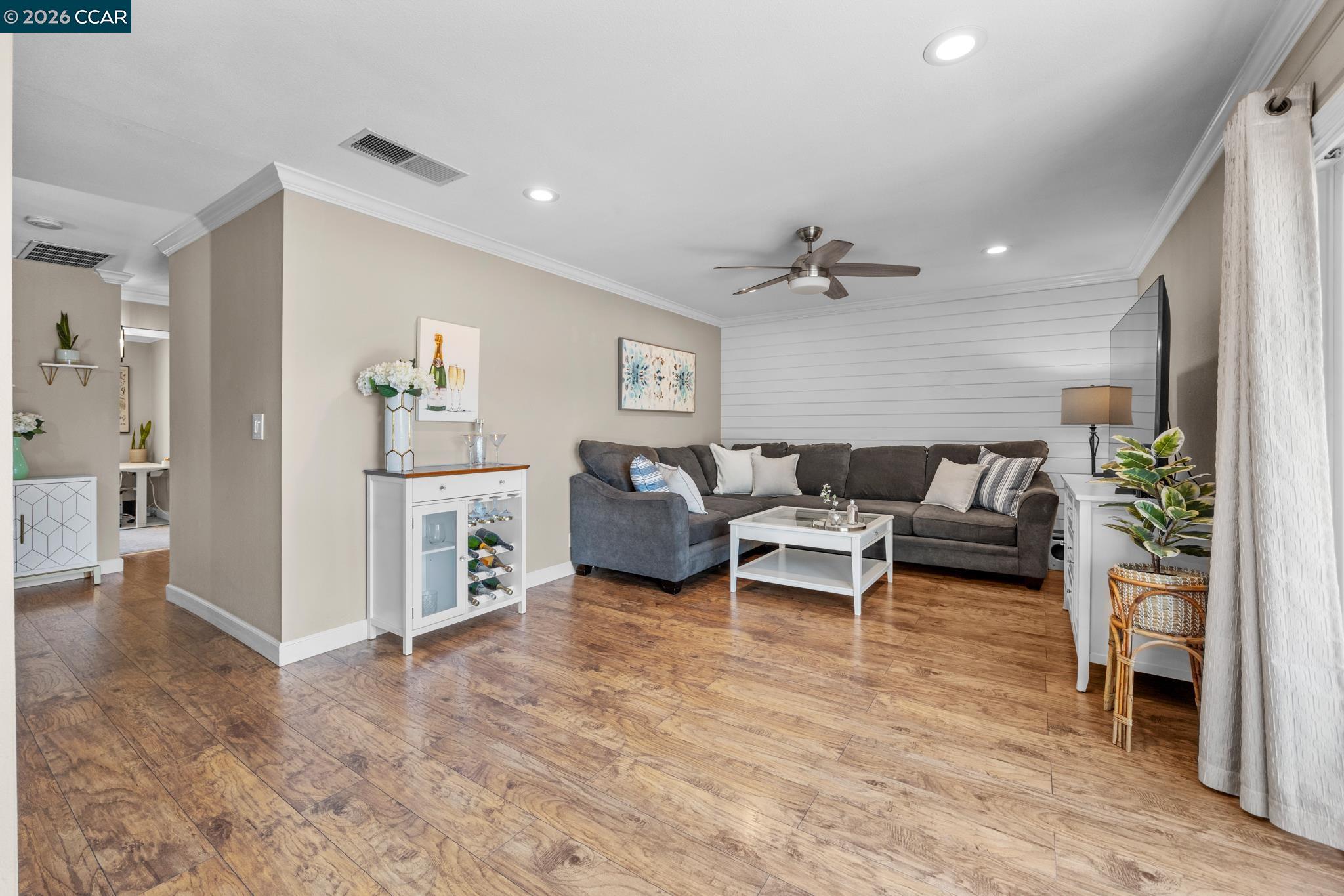 825 Oak Grove Road, Unit 62 Concord, CA 94518 - Photo 1 of 41