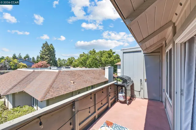 $375,000 | 825 Oak Grove Road, Unit 62, Concord, CA 94518