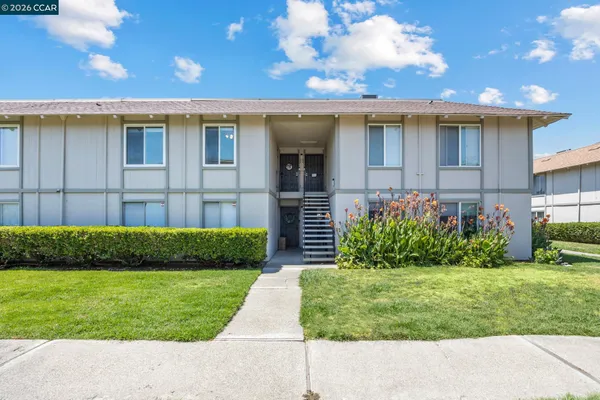$360,000 | 825 Oak Grove Road, Unit 62, Concord, CA 94518