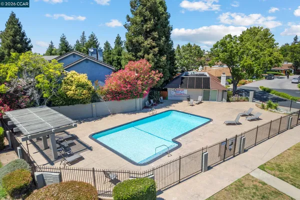 $360,000 | 825 Oak Grove Road, Unit 62, Concord, CA 94518
