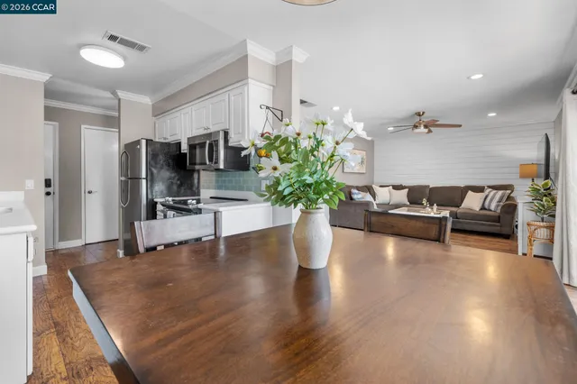 $375,000 | 825 Oak Grove Road, Unit 62, Concord, CA 94518